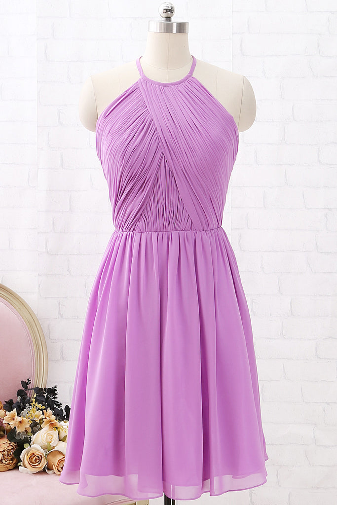 Vestido de dama de honor corto con cuello halter y espalda abierta de gasa de MACloth