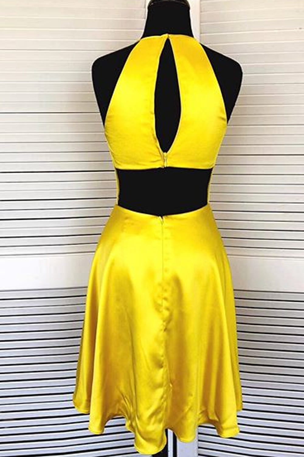 MACloth Halter O Neck Satin Mini Prom Homecoming Dress Red Cocktail Dress