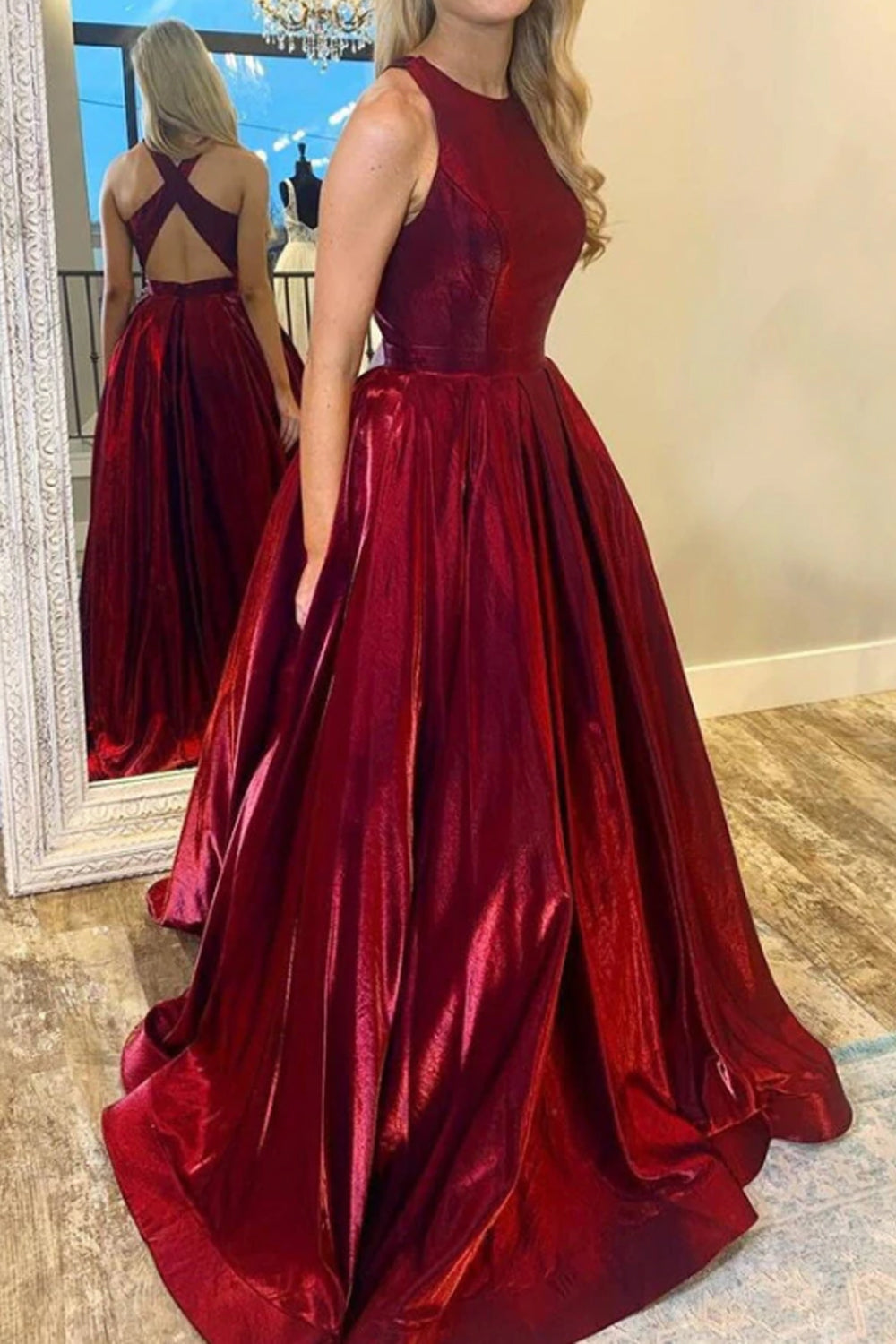 MACloth Neckholder-Ballkleid mit Rundhalsausschnitt und langem Satin-Abschlussballkleid mit überkreuztem Rücken, Burgunderrot, formelles Abendkleid