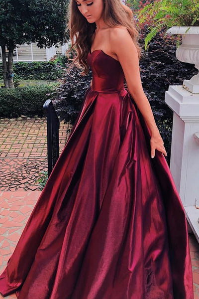 MACloth Strapless Sweetheart Ball Gown Prom Dress Burgundy Formal Evening Gown