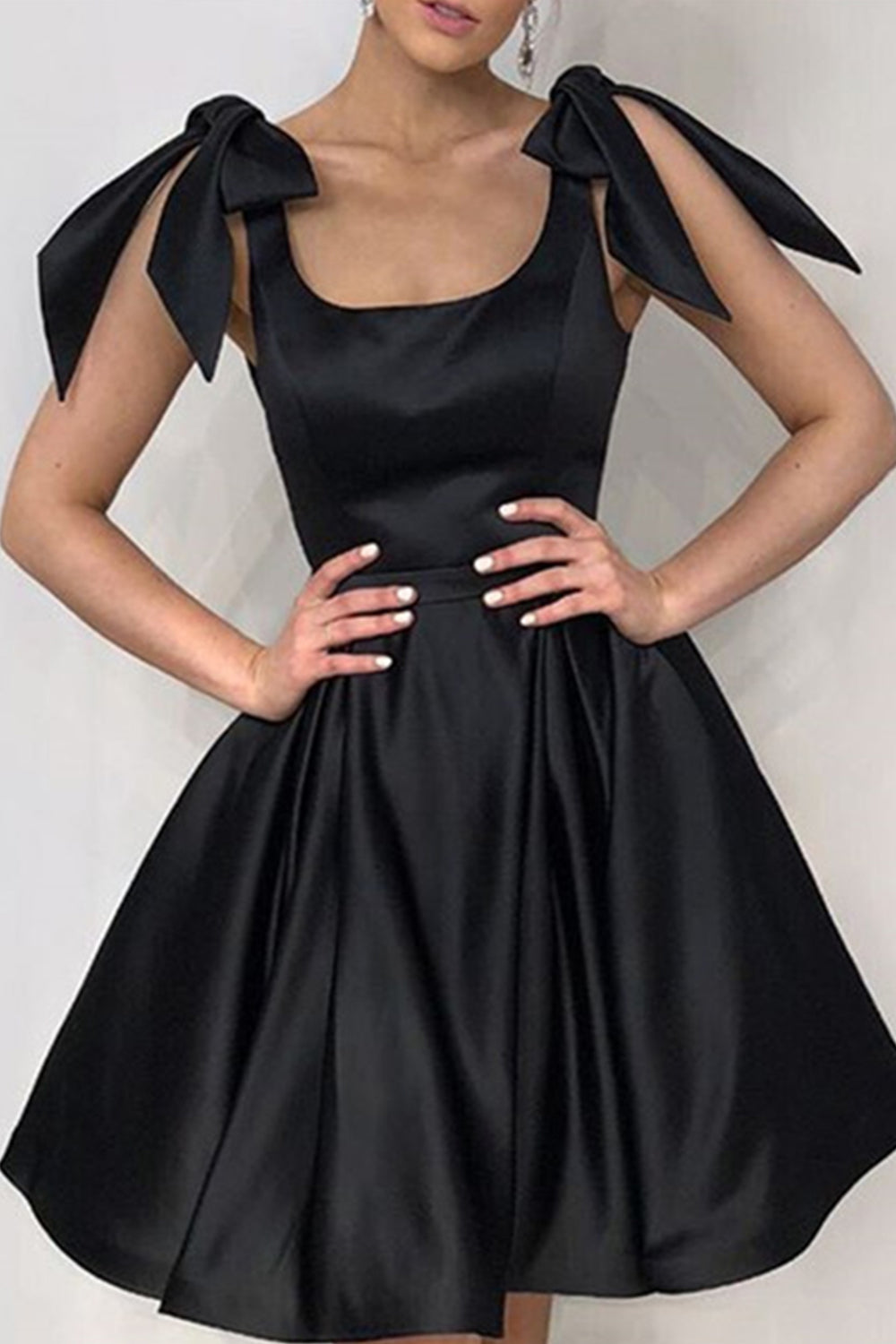 MACloth Straps with Bows Scoop Neck Short Prom Homecoming Dress Red Co MACloth Straps with Bows Scoop Neck Short Prom Homecoming Dress Red Co