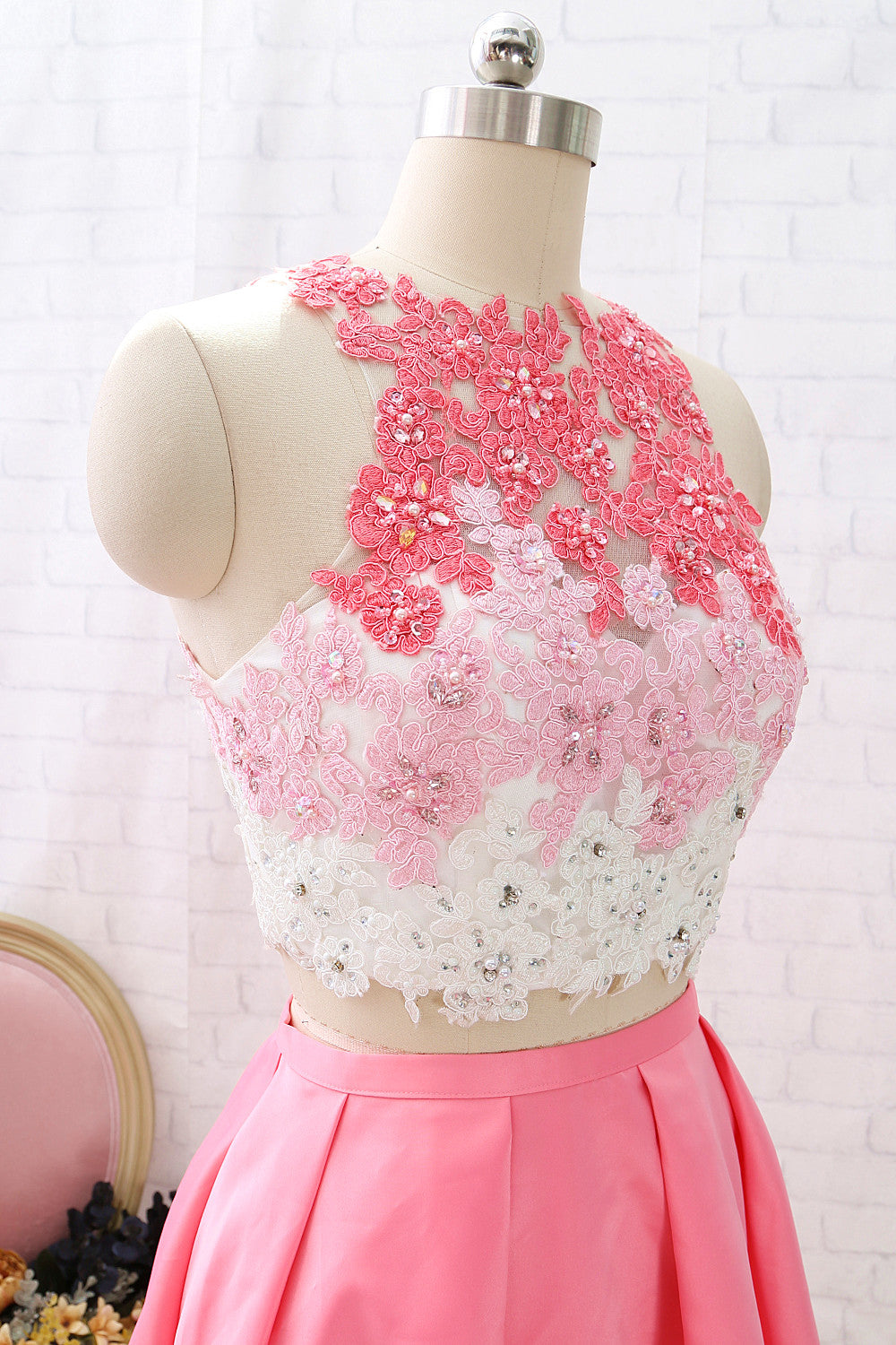 Vestido mini rosa de satén con encaje de dos piezas de MACloth para fiesta de graduación y regreso a casa