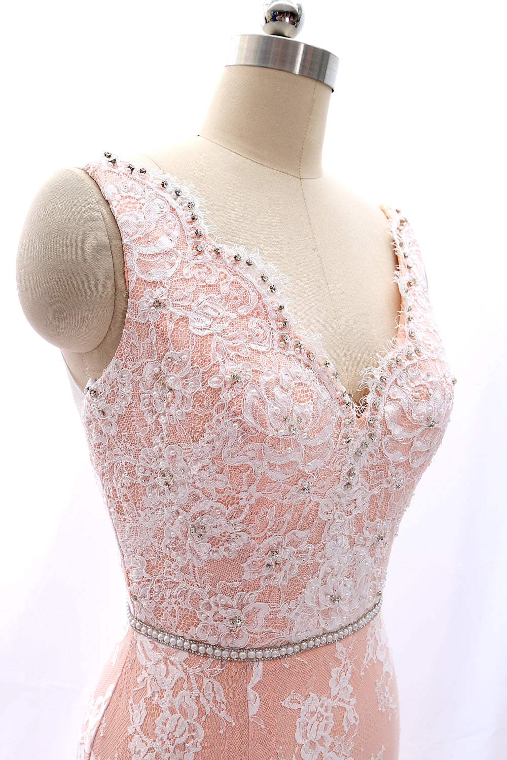 Vestido de noche formal de encaje con cuentas y escote en V con tirantes MACloth en color rosa