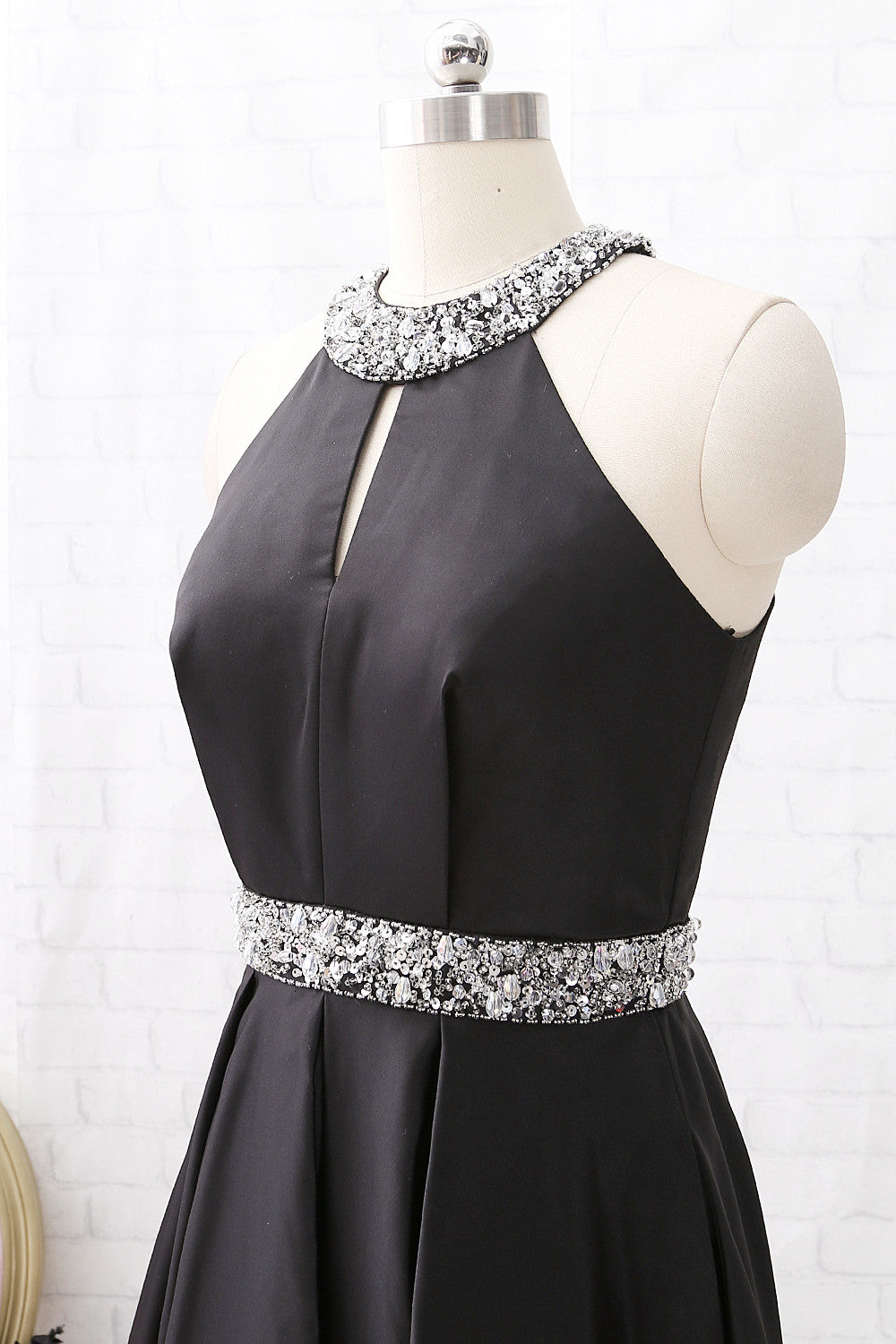 MACloth Neckholder-O-Ausschnitt mit Perlenbesatz, langes Ballkleid, schwarzes formelles Abendkleid