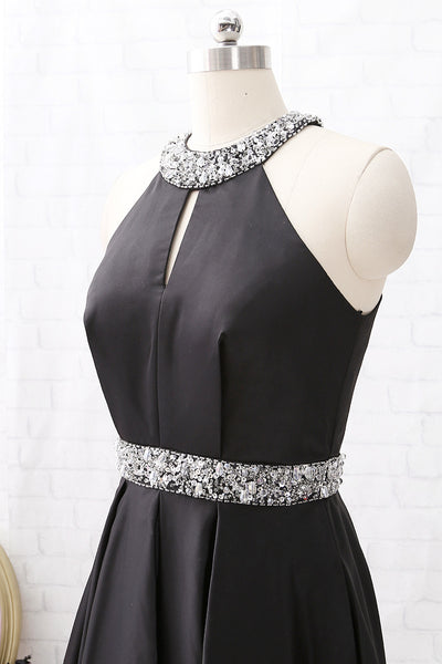 MACloth Halter O Neck with Beaded Long Prom Dress Black Formal Evening Gown