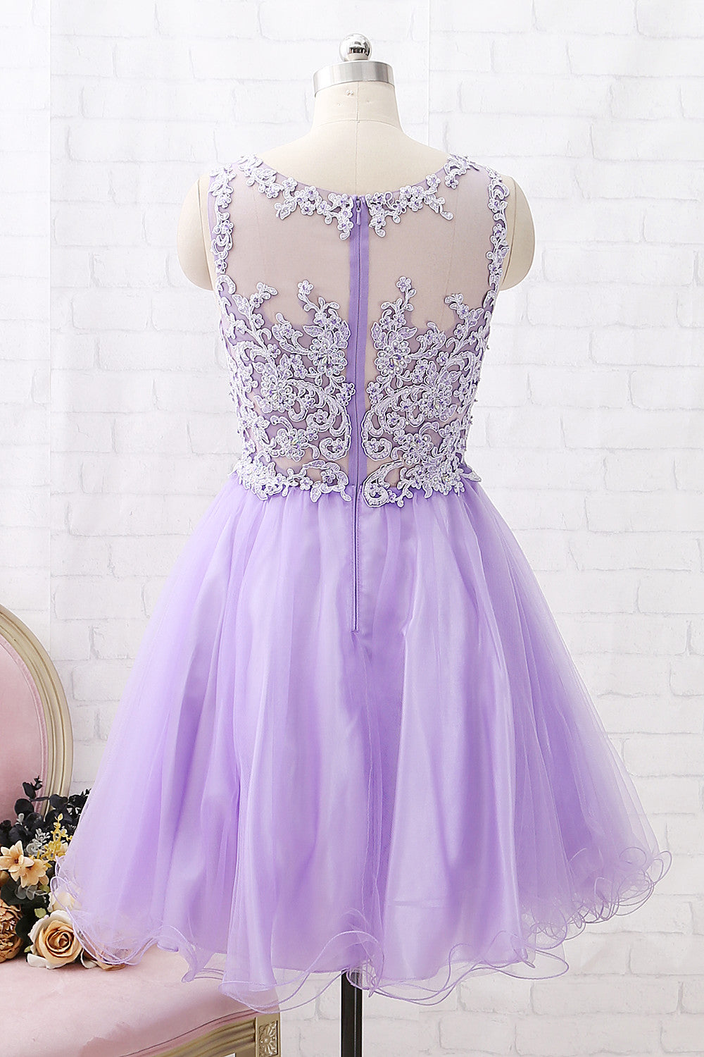 Vestido de fiesta de graduación de tul con escote redondo y tirantes finos de MACloth, color lavanda