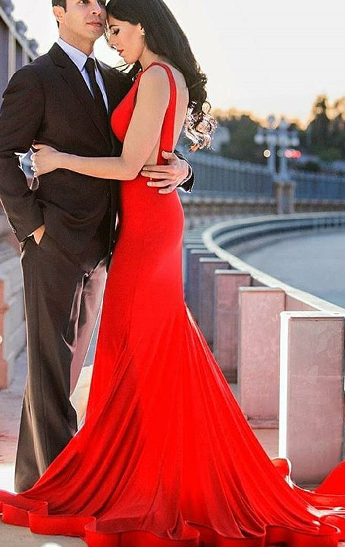 MACloth Mermaid Deep V Neck Sexy Prom Dress Red Formal Evening Gown
