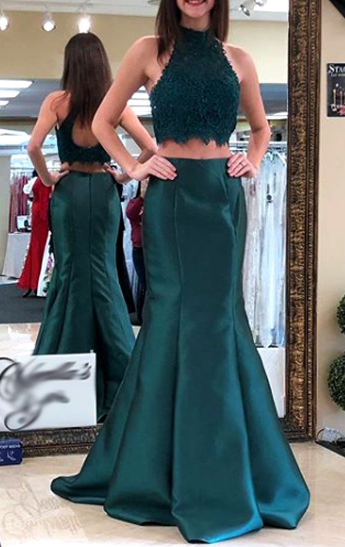 Vestido de fiesta largo de satén con encaje y cuello alto de sirena MACloth en color verde azulado