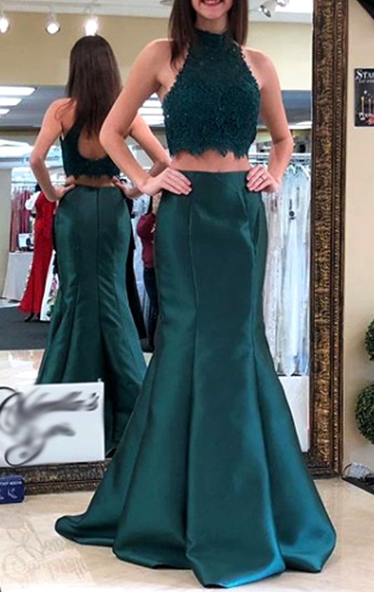 Vestido de fiesta largo de satén con encaje y cuello alto de sirena MACloth en color verde azulado